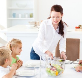 Conseil psycho : comment concilier mon régime et les repas des enfants ?